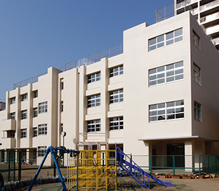 大阪市立堀江小学校